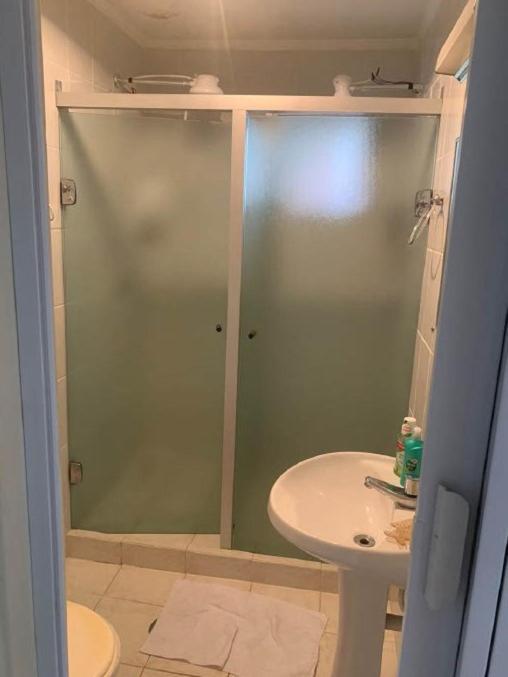 Apartamento 2 Quartos A 5 Minutos A Pe Da Praia Da Enseada Guaruja Exterior photo